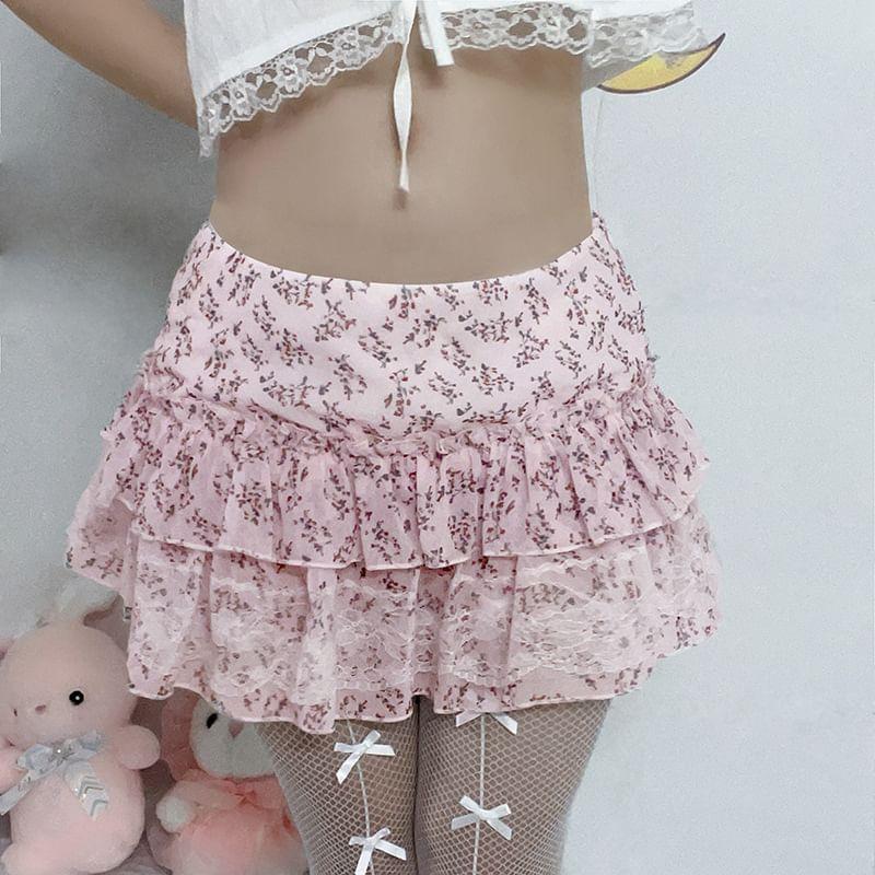 Low Waist Floral Print Lace Panel Ruffled Mini A-Line Skirt Product Image