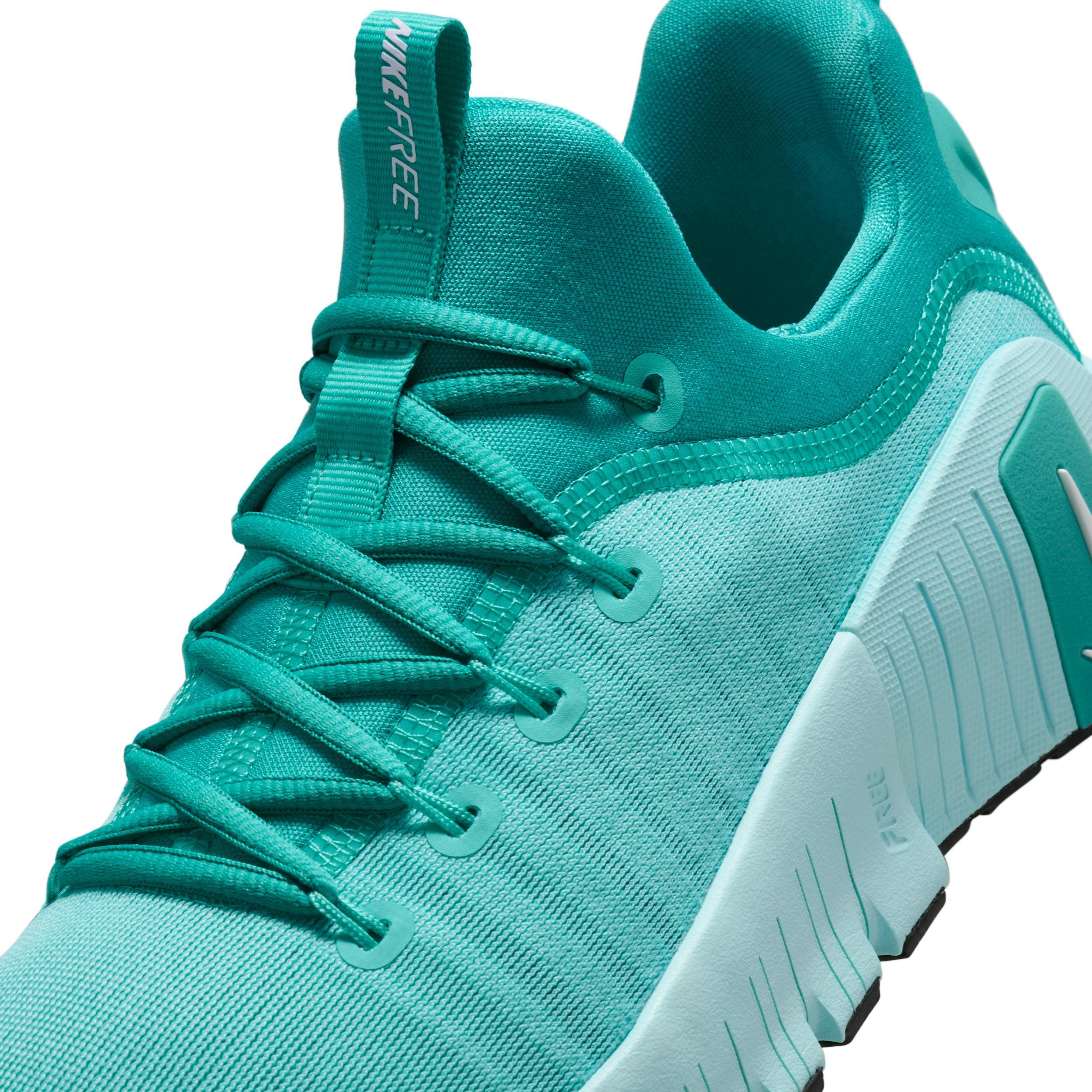 Nike Women's Free Metcon 6 Workout Shoes Product Image