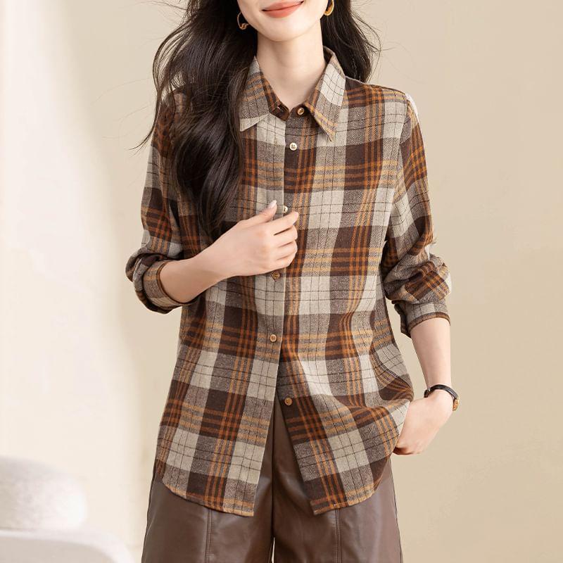 Long-Sleeve Plaid Button-Up Shirt Product Image