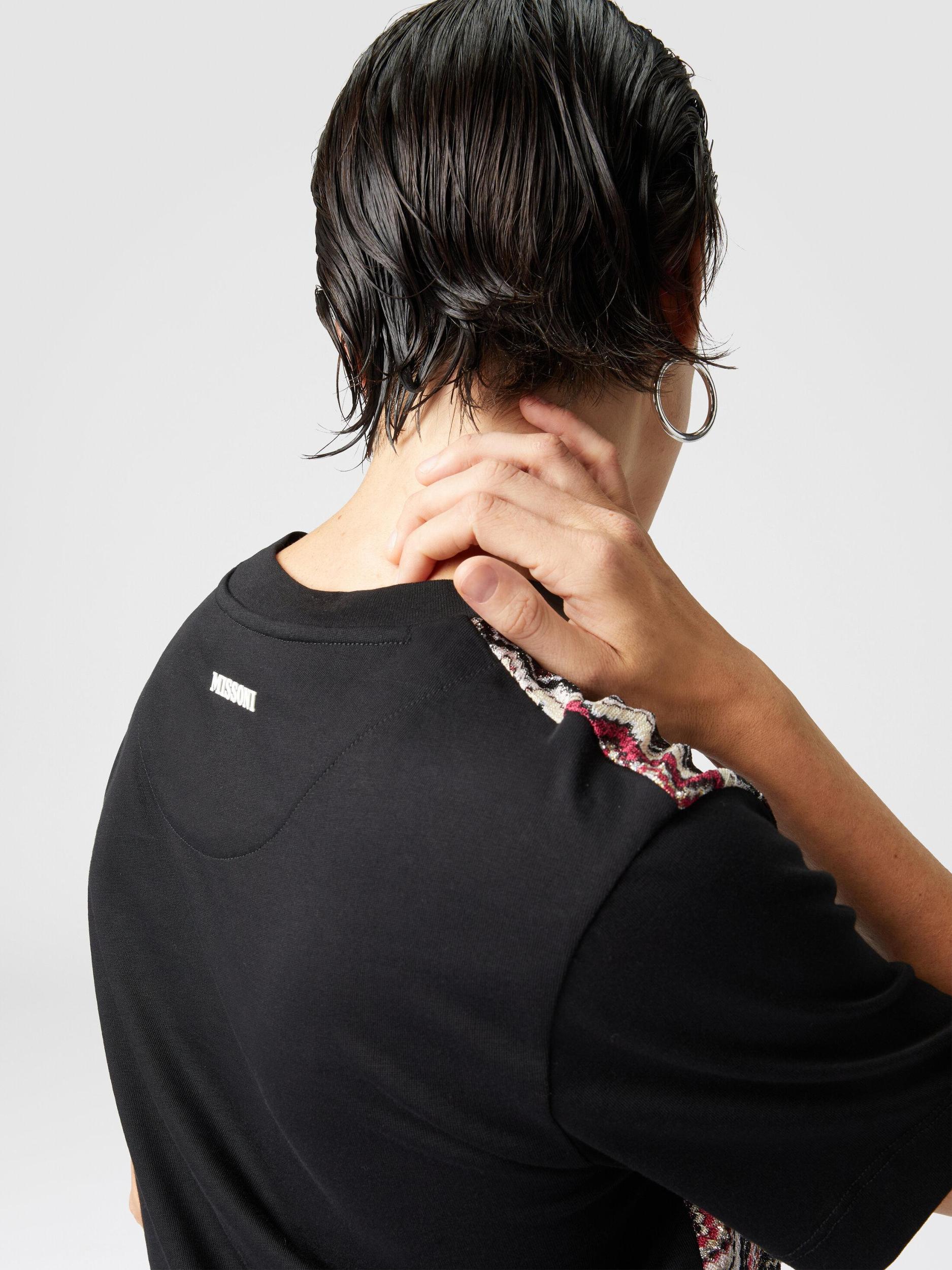 Crewneck T-shirt with lamé zig zag knit insert Product Image
