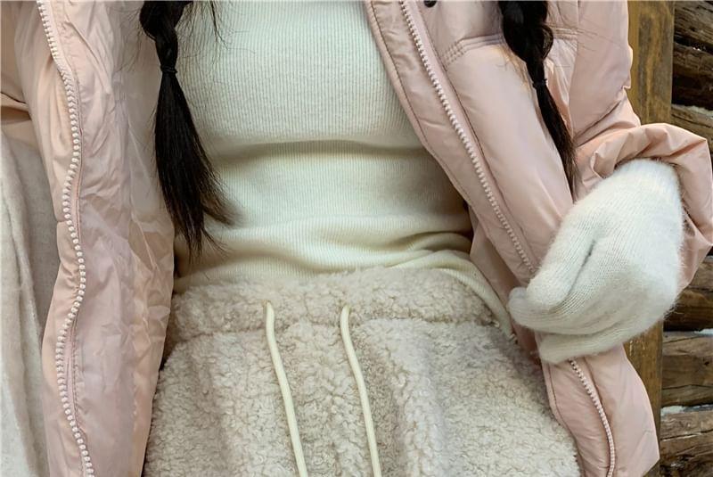 Drawstring Waist Plain Fleece Wide Leg Shorts Product Image