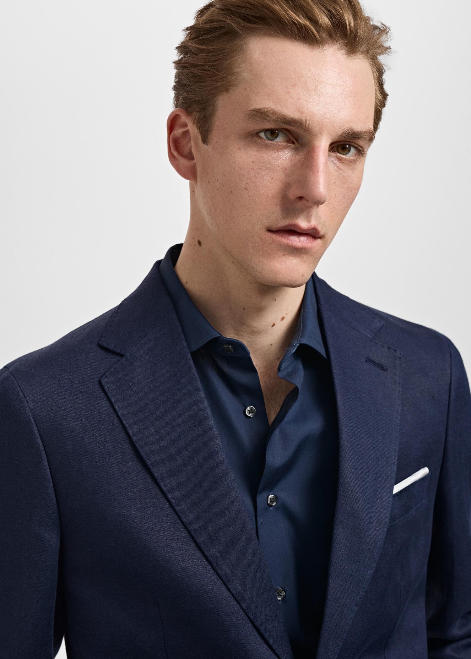 Amalfi 100% linen slim-fit suit blazer - Men | MANGO USA Product Image