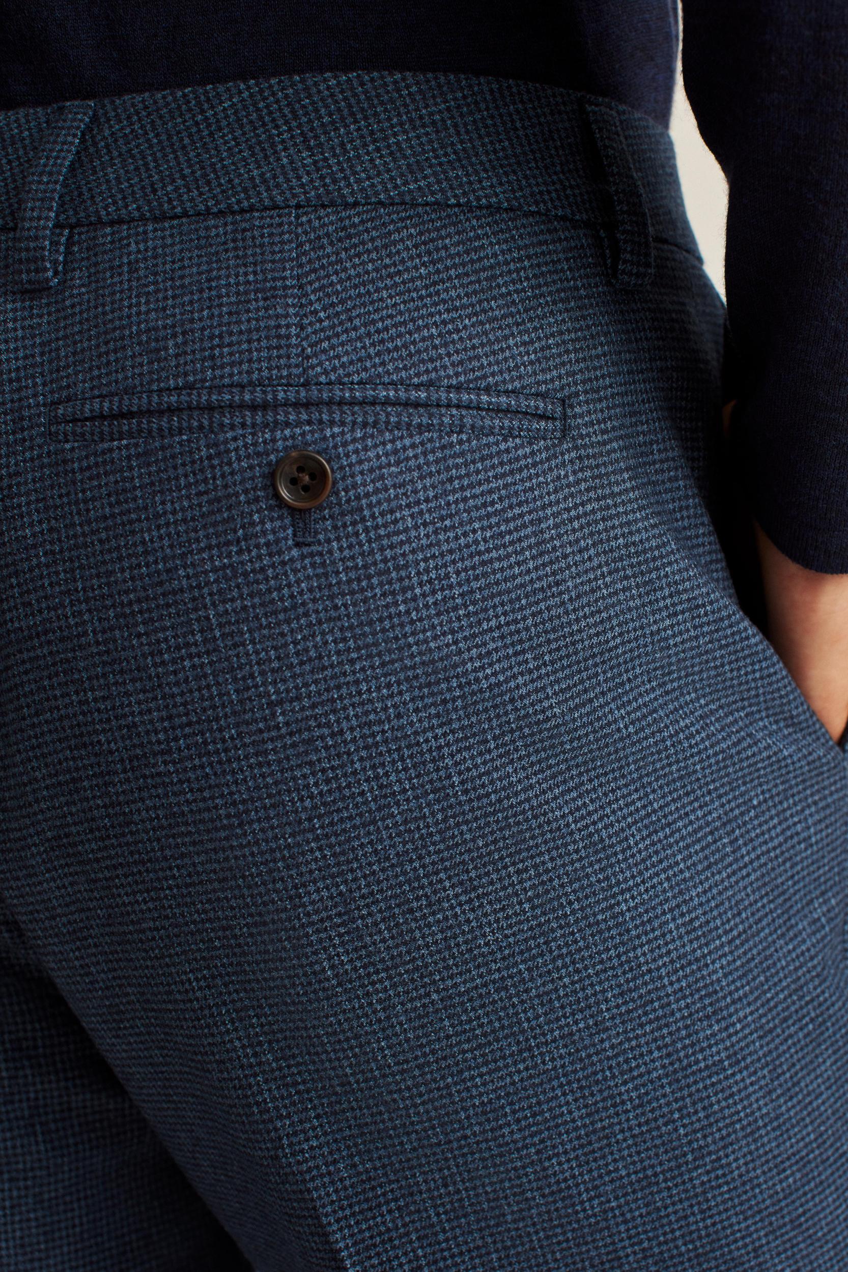 Jetsetter Wool Dress Pant Product Image
