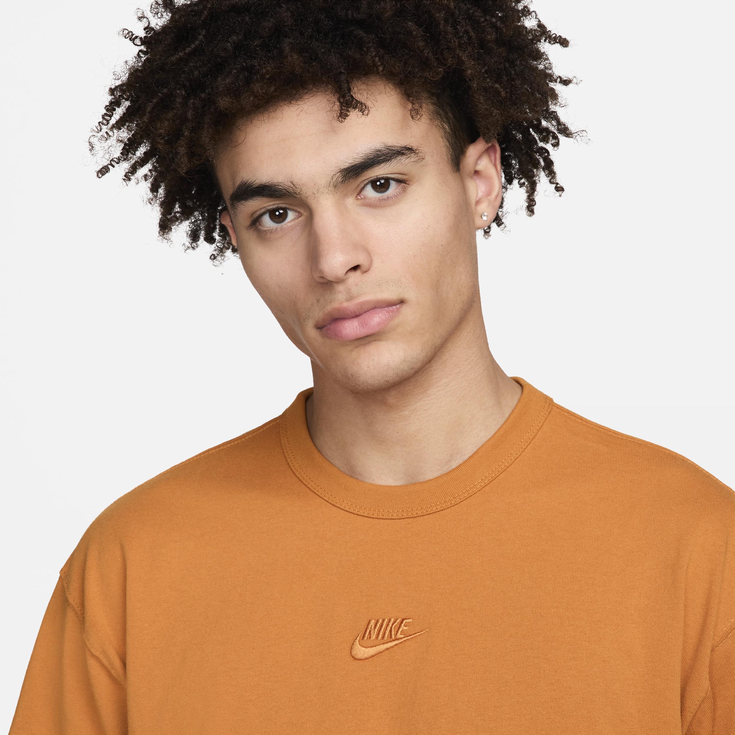 Nike Premium Essentials unisex oversized t-shirt Product Image
