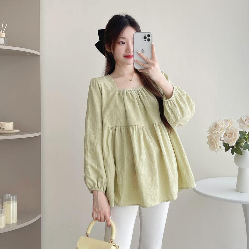 Maternity Puff-Sleeve Plain Blouse Product Image