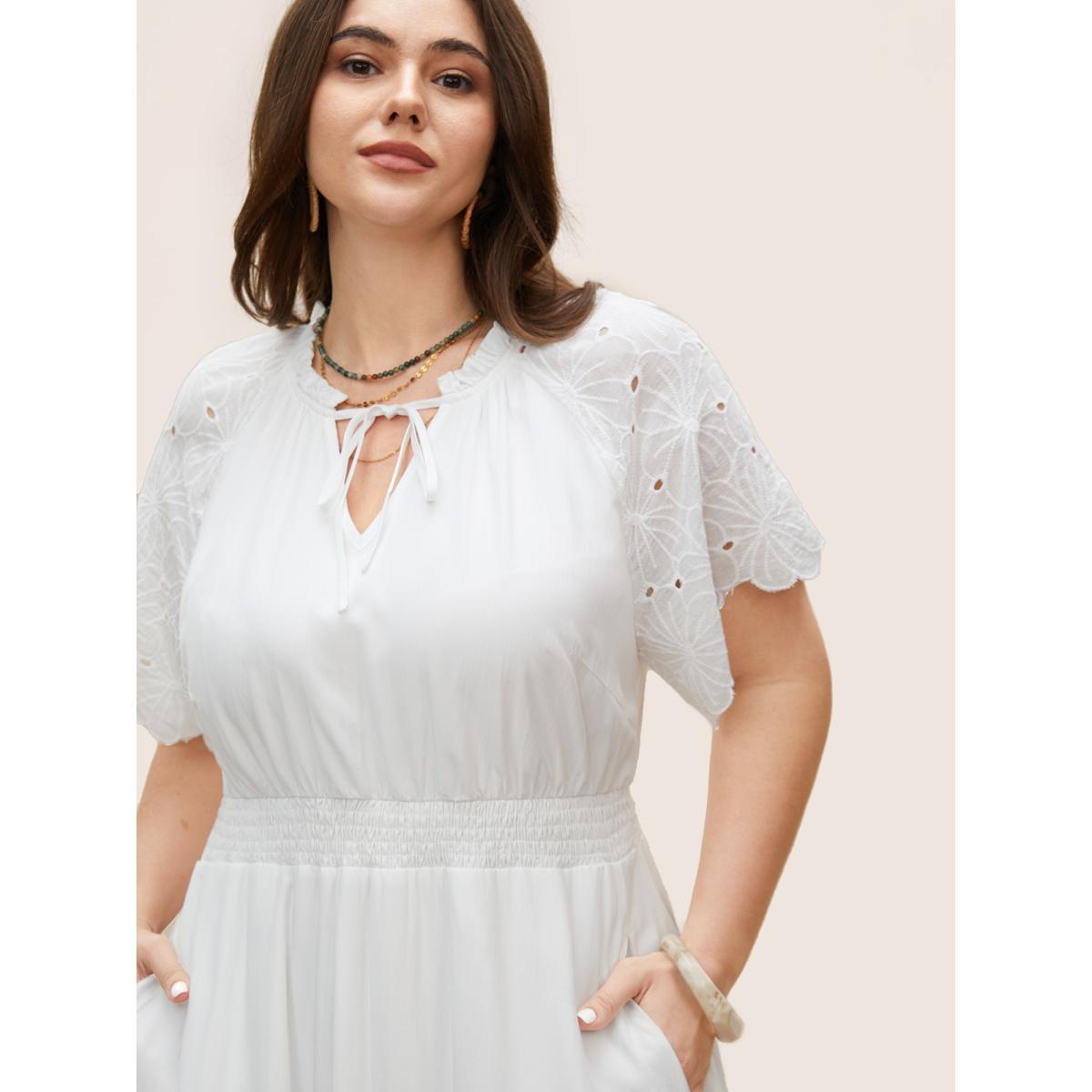 Plus Size Notched Collar Raglan Sleeve Ruffle Layered Hem Dress White Women Resort Tie knot Notched collar Short sleeve Curvy Midi Dress BloomChic 30/6X Product Image