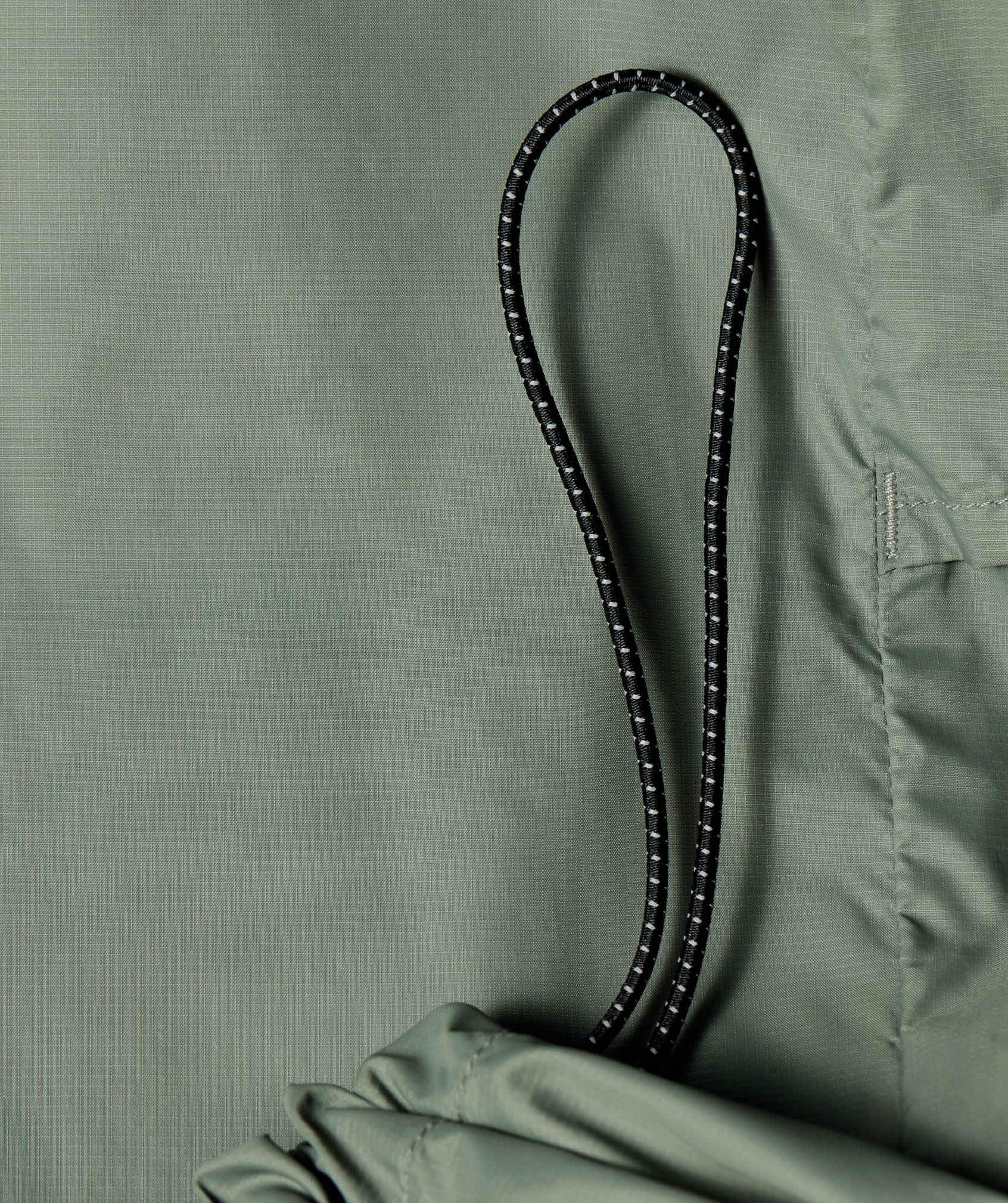 Running Windbreaker Product Image