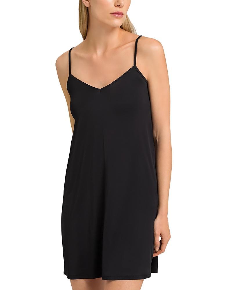 Satin Deluxe Bodydress Product Image