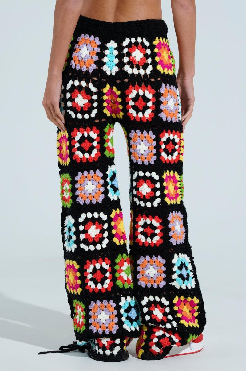 FESTIVAL GIRLY OVERSIZED CROCHET SWEATSHIRT Product Image