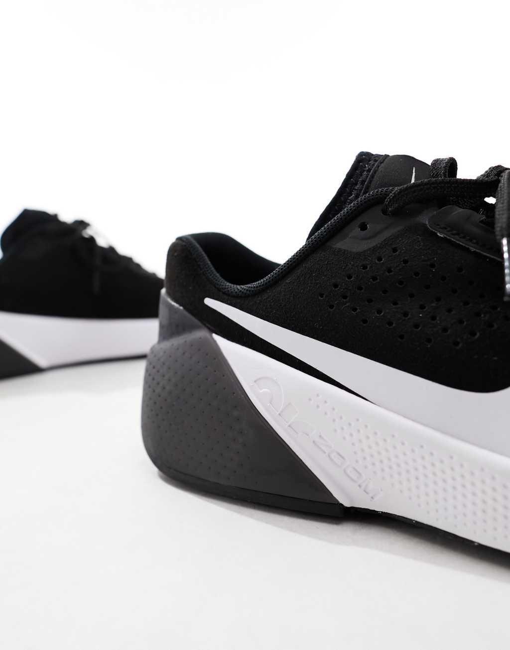 Nike Air Zoom sneakers in black and white Product Image