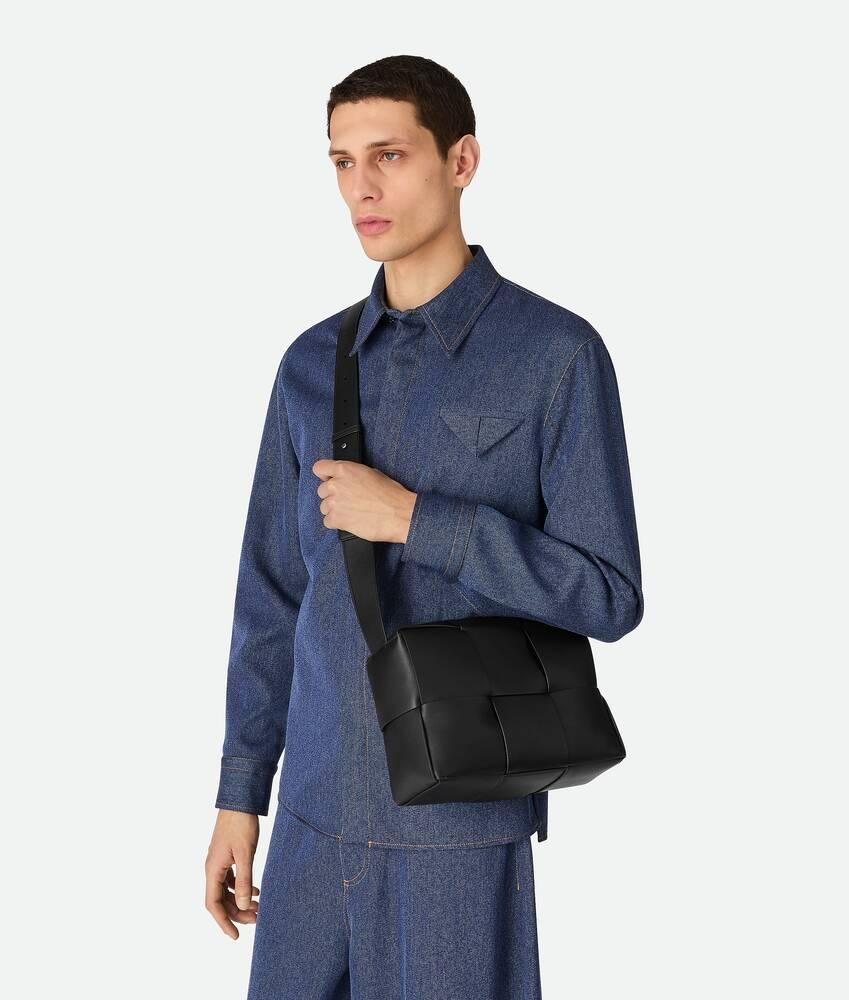 Men's Arco Camera Bag in Black Product Image