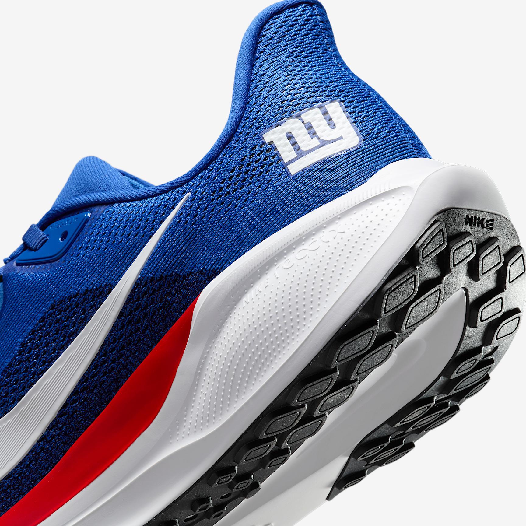 New York Giants Pegasus 41 Men's Nike NFL Road Running Shoes Product Image