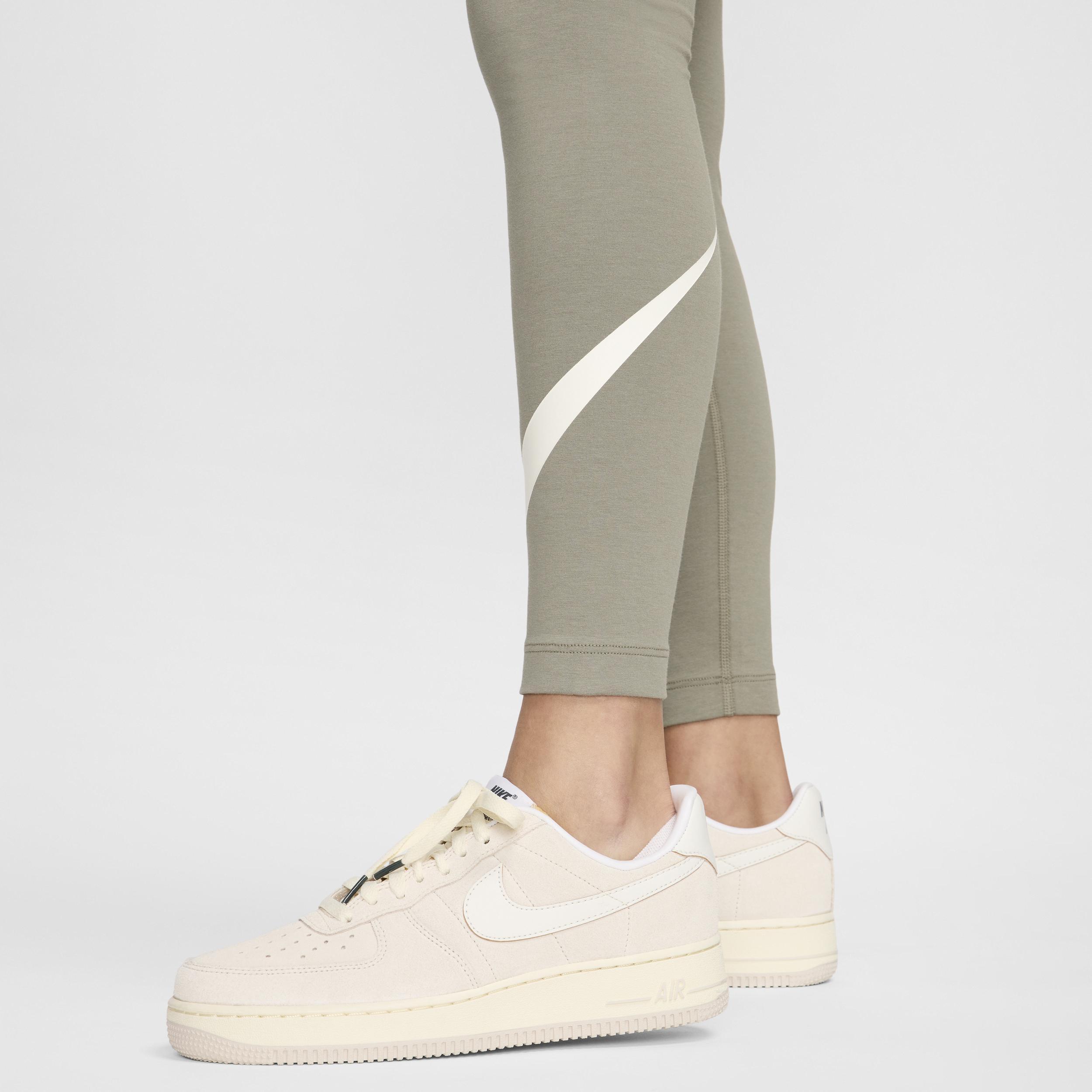 Nike Sportswear Classics Women's High-Waisted Graphic Leggings Product Image