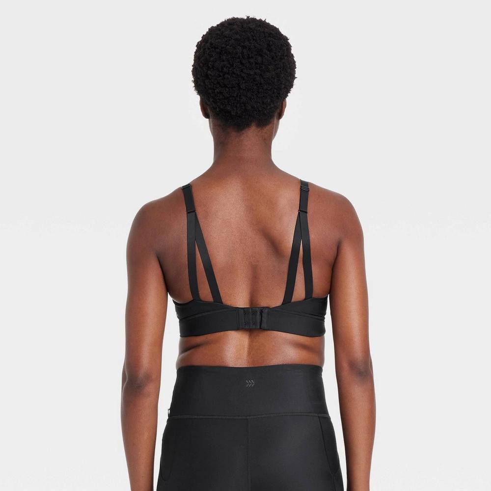Womens Effortless Medium Support Sports Bra - All In Motion Black M: Moisture Wicking, Quick Drying, Adjustable Straps Product Image