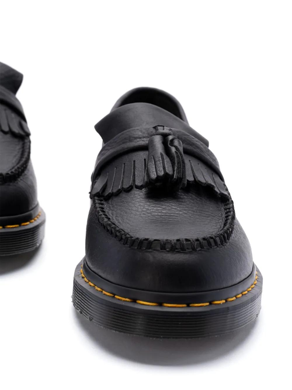 DR. MARTENS' Herren Adrian Leder Tassle Loafer Abruzzo In Black Product Image