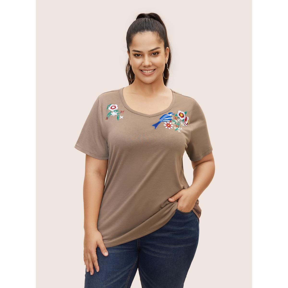 Plus Size Heart Neckline Natural Floral Embroidered T-shirt LightBrown Women Casual Contrast Natural Flowers Heart neckline Everyday T-shirts BloomChic 28/5X Product Image