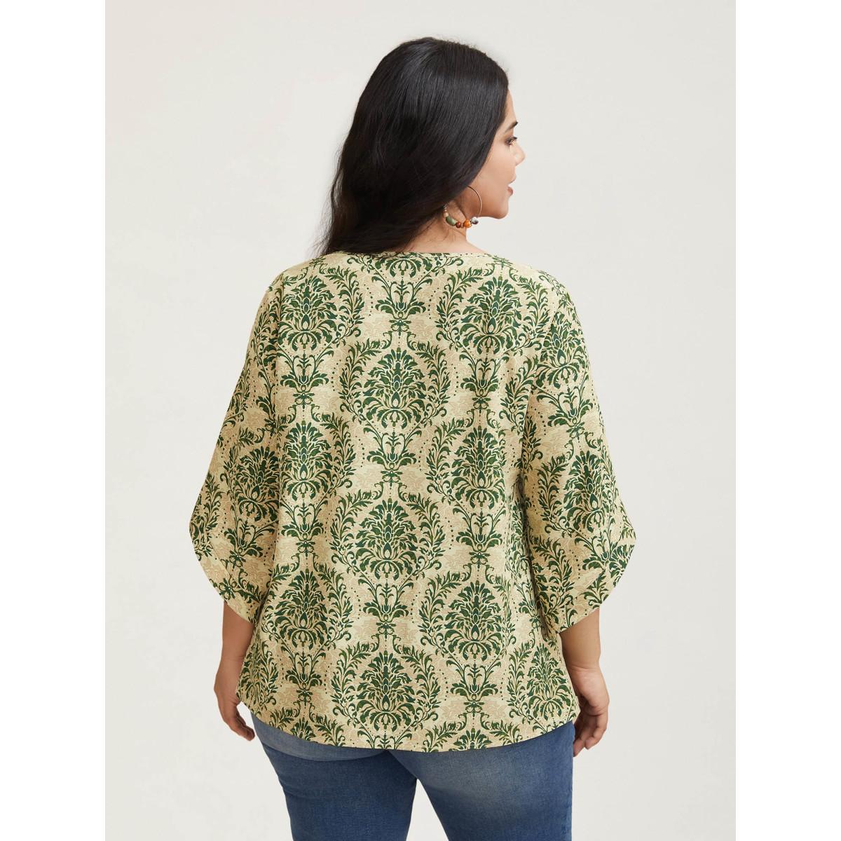 Plus Size Moss Damask Print Flared Sleeve V-Neck Shirt Women Resort Elbow-length sleeve V-neck Vacation Blouses BloomChic 26/4X Product Image