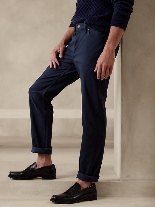 Slim Traveler Pant 2.0 Product Image