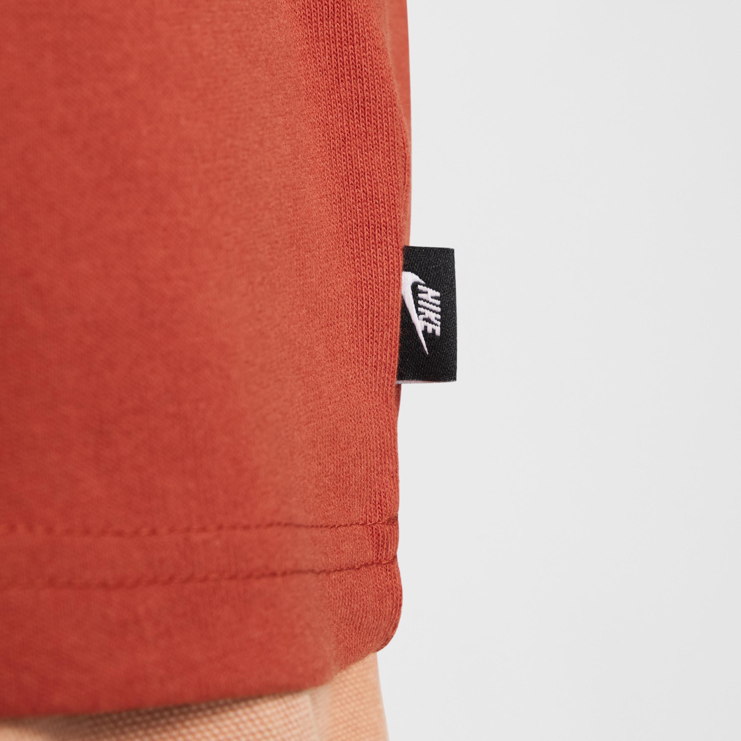 Nike Sportswear Premium Essentials Men's T-Shirt Product Image