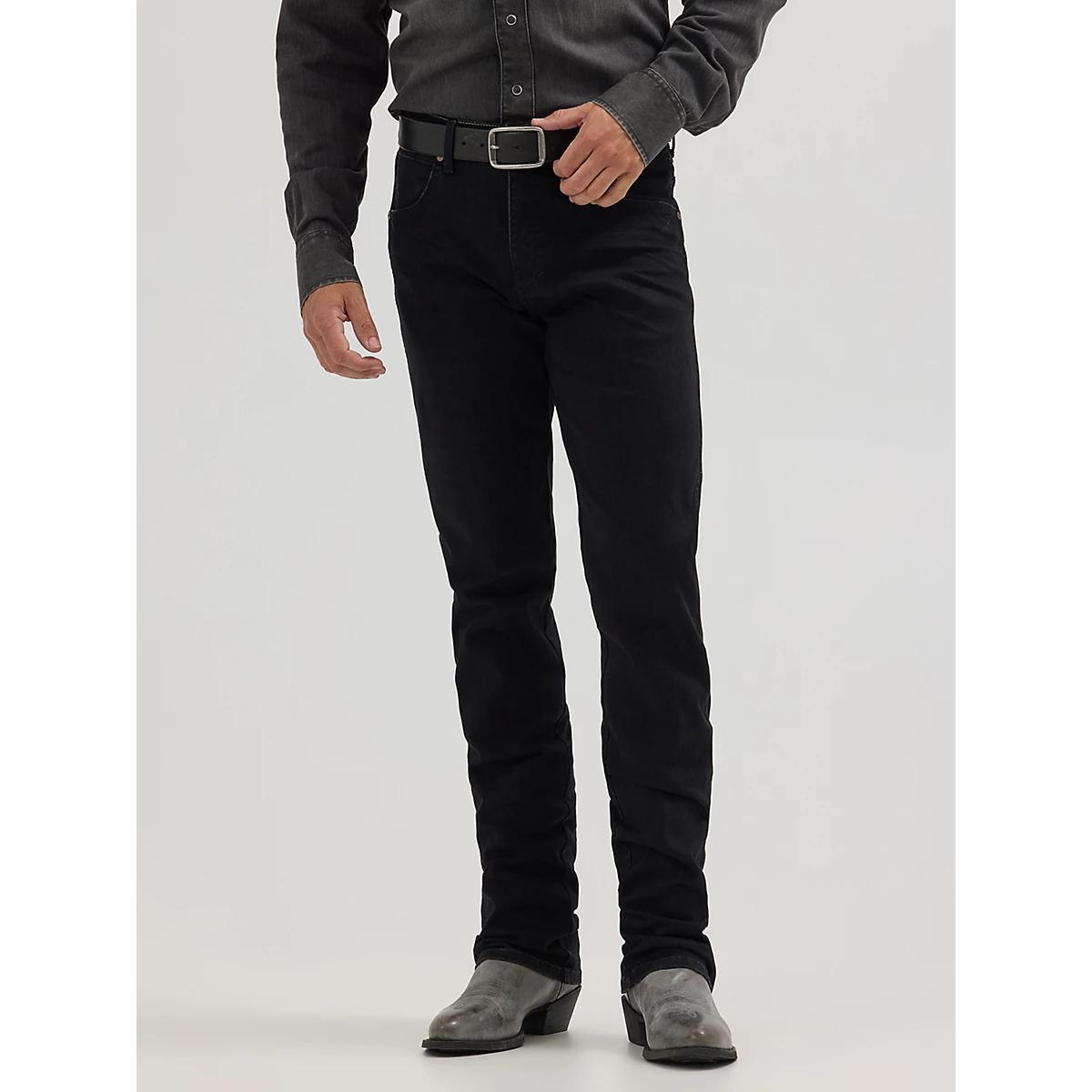 Men's Wrangler Retro® Slim Fit Straight Leg Jean in Blackwell Product Image