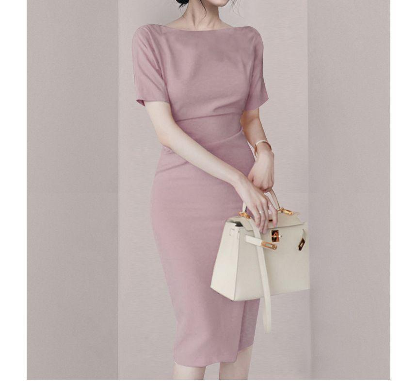 Short-Sleeve Boat Neck Plain Sheath Dress Product Image