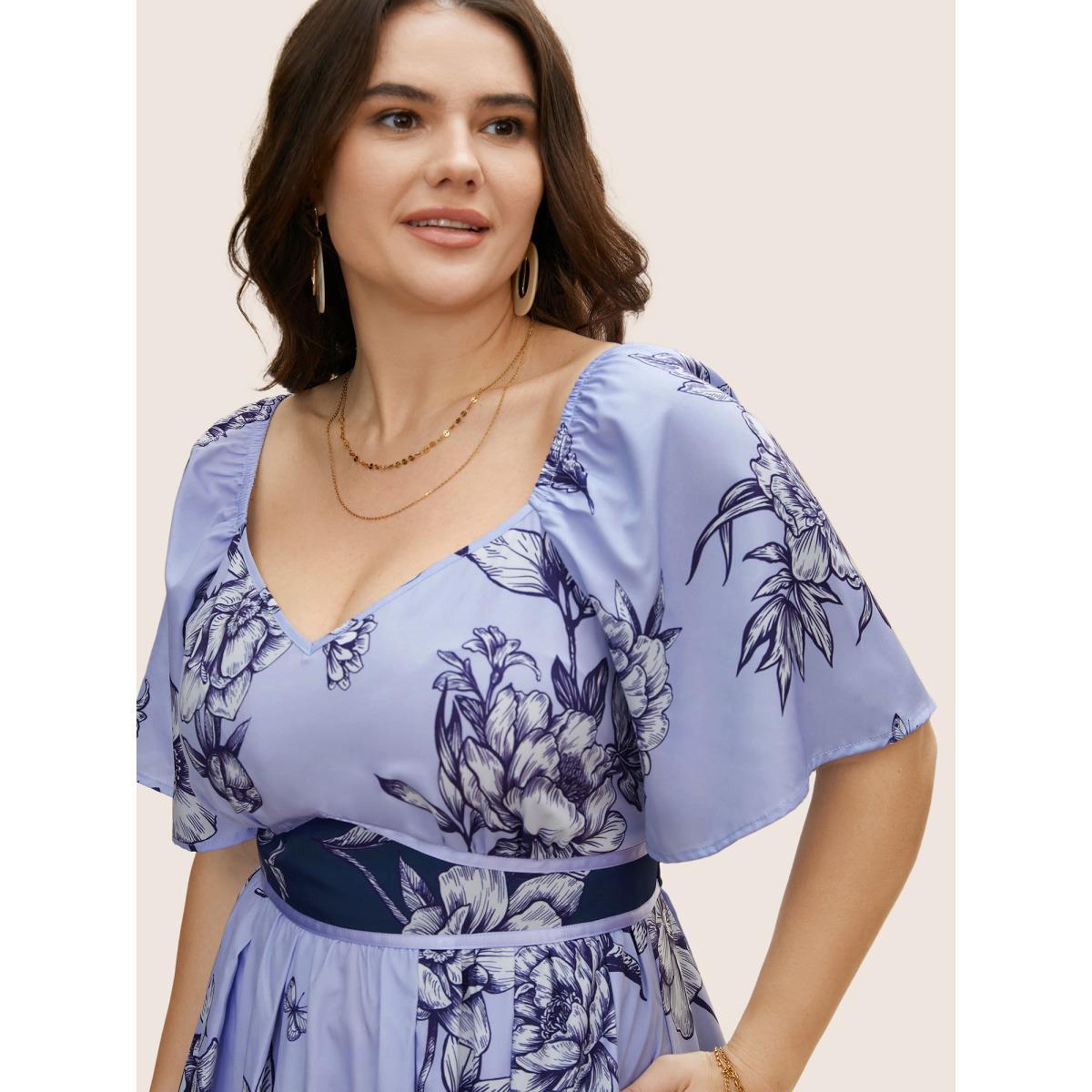 Plus Size Boho Print Heart Neckline Ruffle Sleeve Maxi Dress Mediumblue Women Elegant Woven ribbon&lace trim Square Neck Short sleeve Curvy BloomChic 26/4X Product Image
