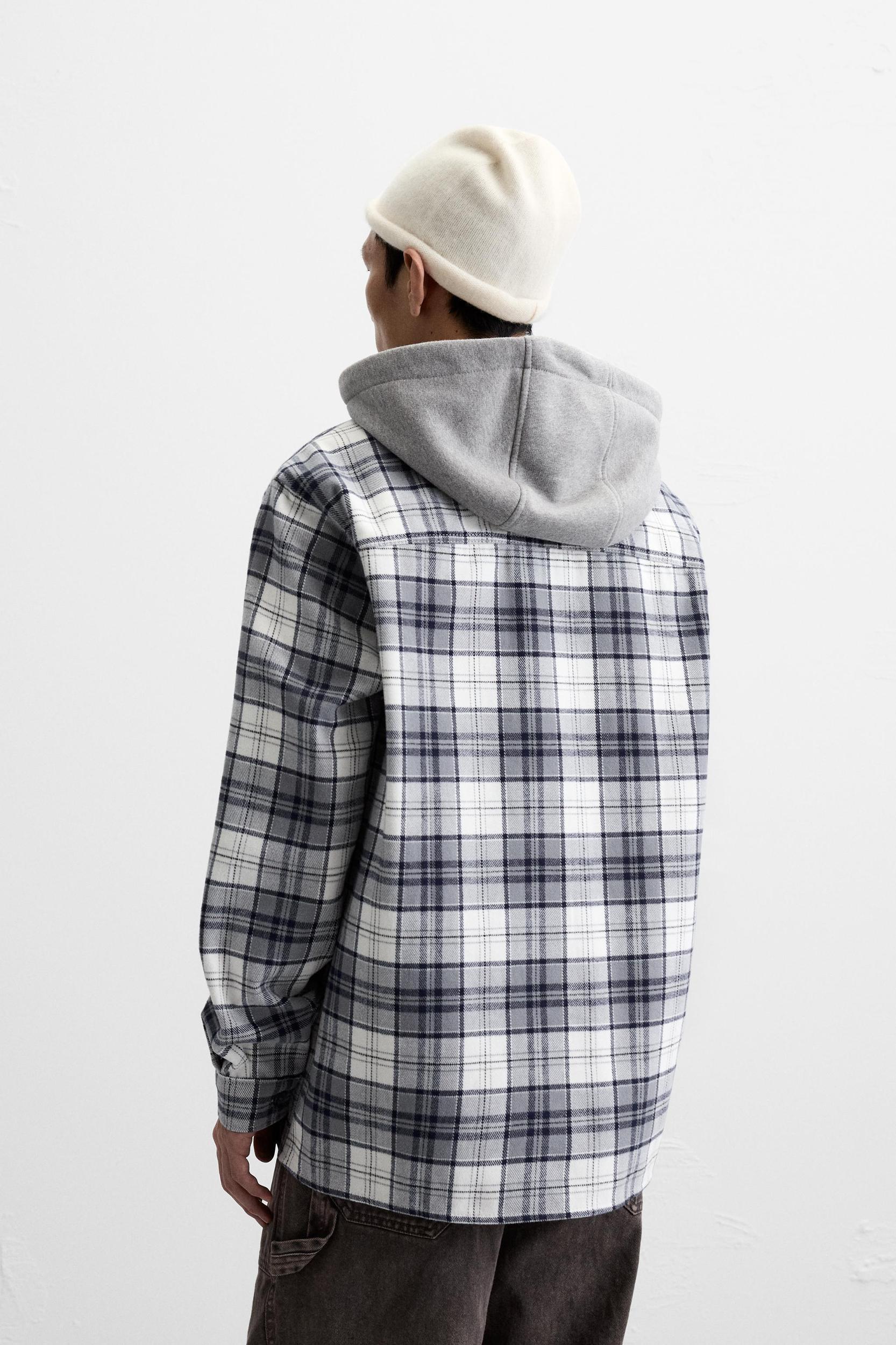 CONTRASTING HOODED OVERSHIRT Product Image
