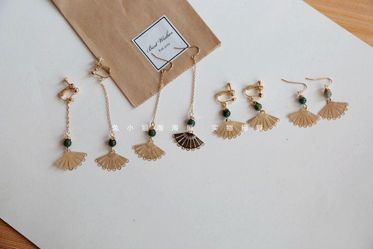 Metallic Fan Drop Earring Product Image