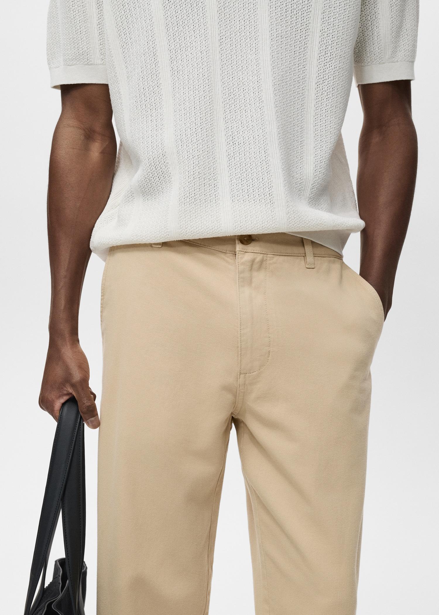 Regular-fit jeans made from a cotton-linen blend - Men | MANGO USA Product Image