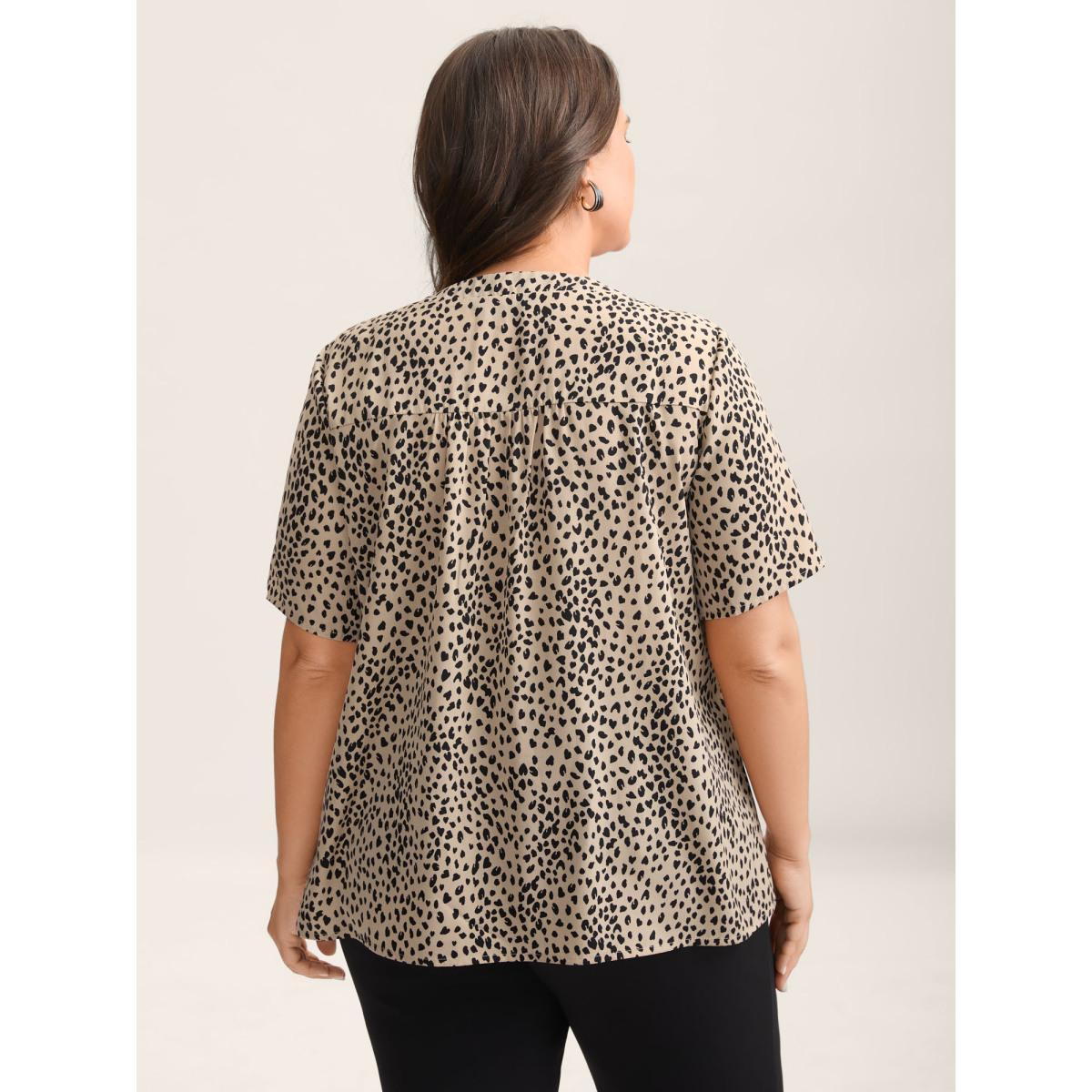 Plus Size Tan Leopard Print Toothpick Pleat Blouse Women Short sleeve V-neck Work Blouses BloomChic 22-24/3X Product Image