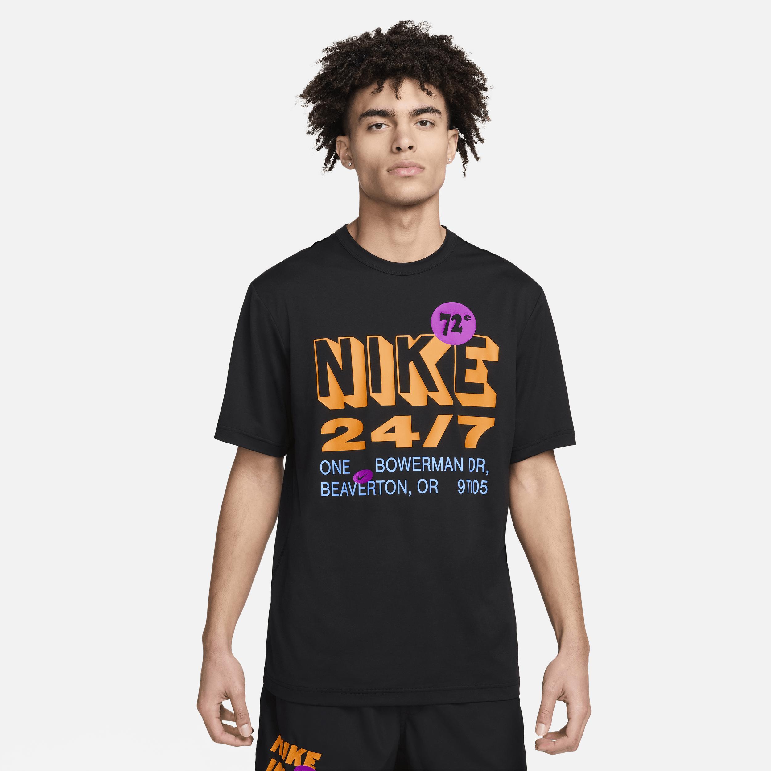 Nike Men's Hyverse Dri-FIT UV Short-Sleeve Fitness Top Product Image