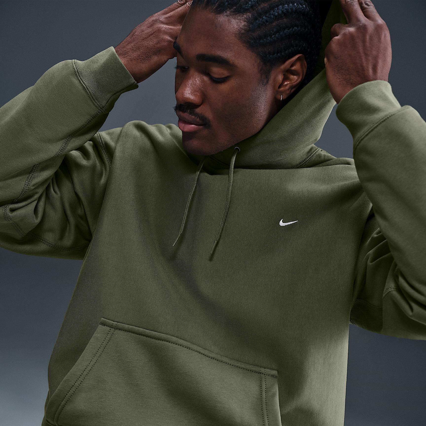 Nike Men's Solo Swoosh Pullover Hoodie Product Image