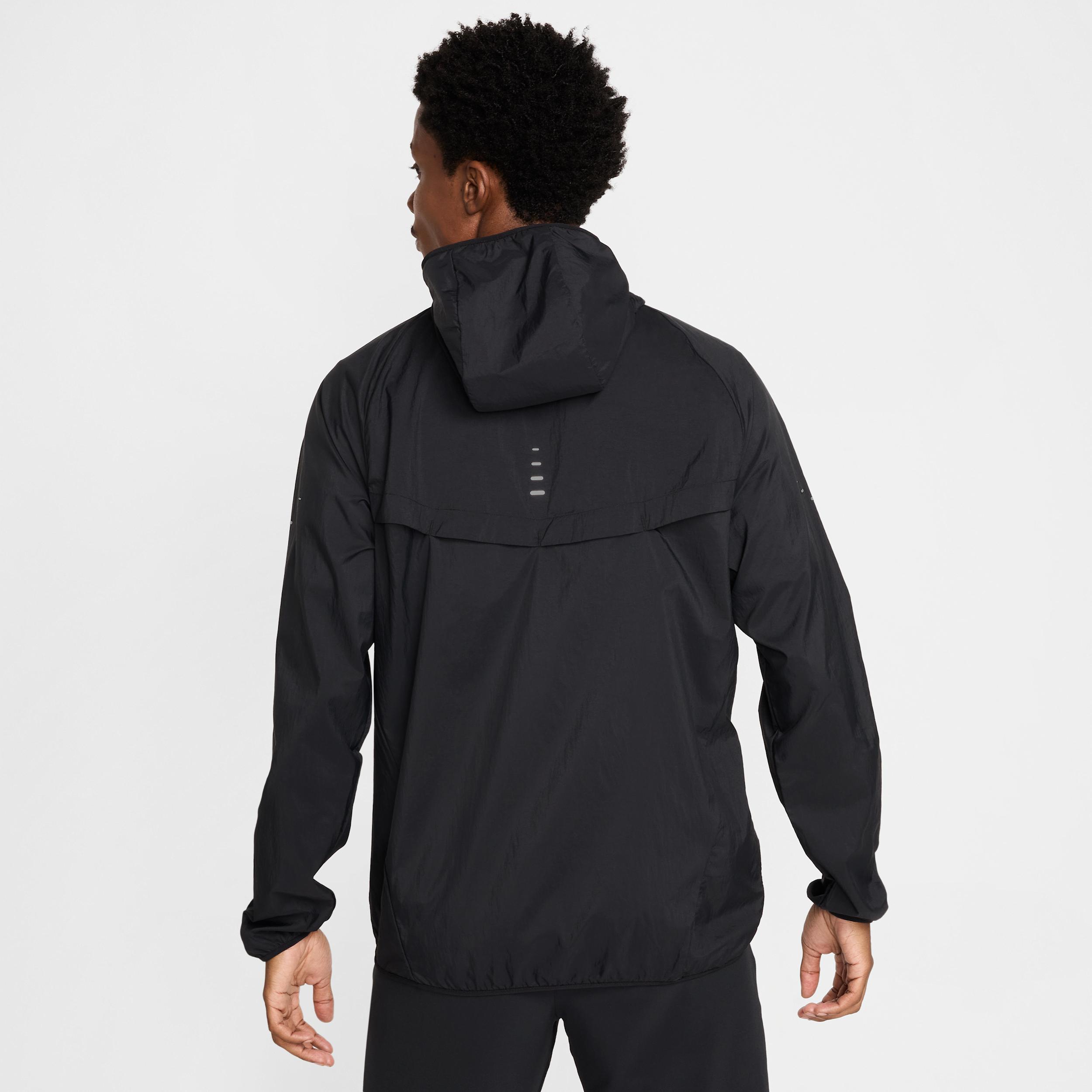Nike Men's Stride Repel UV Running Jacket Product Image