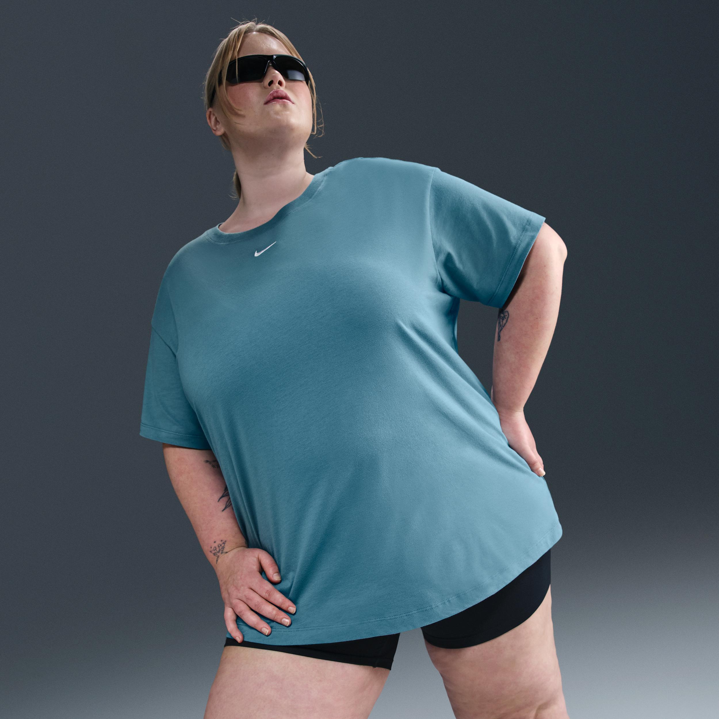 Plus Size Nike Sportswear Essential Tee, Women's, Size: 3XL, Smokey Blue Product Image