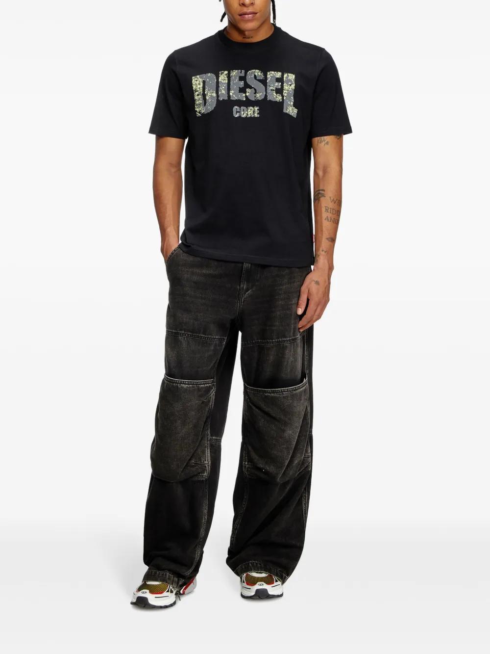 T-Adjust-R25 T-shirt Product Image