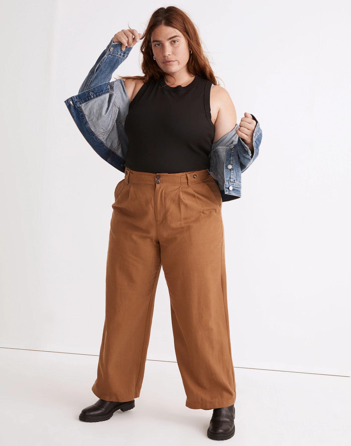 The Plus Harlow Wide-Leg Pant in Drapey Twill Product Image