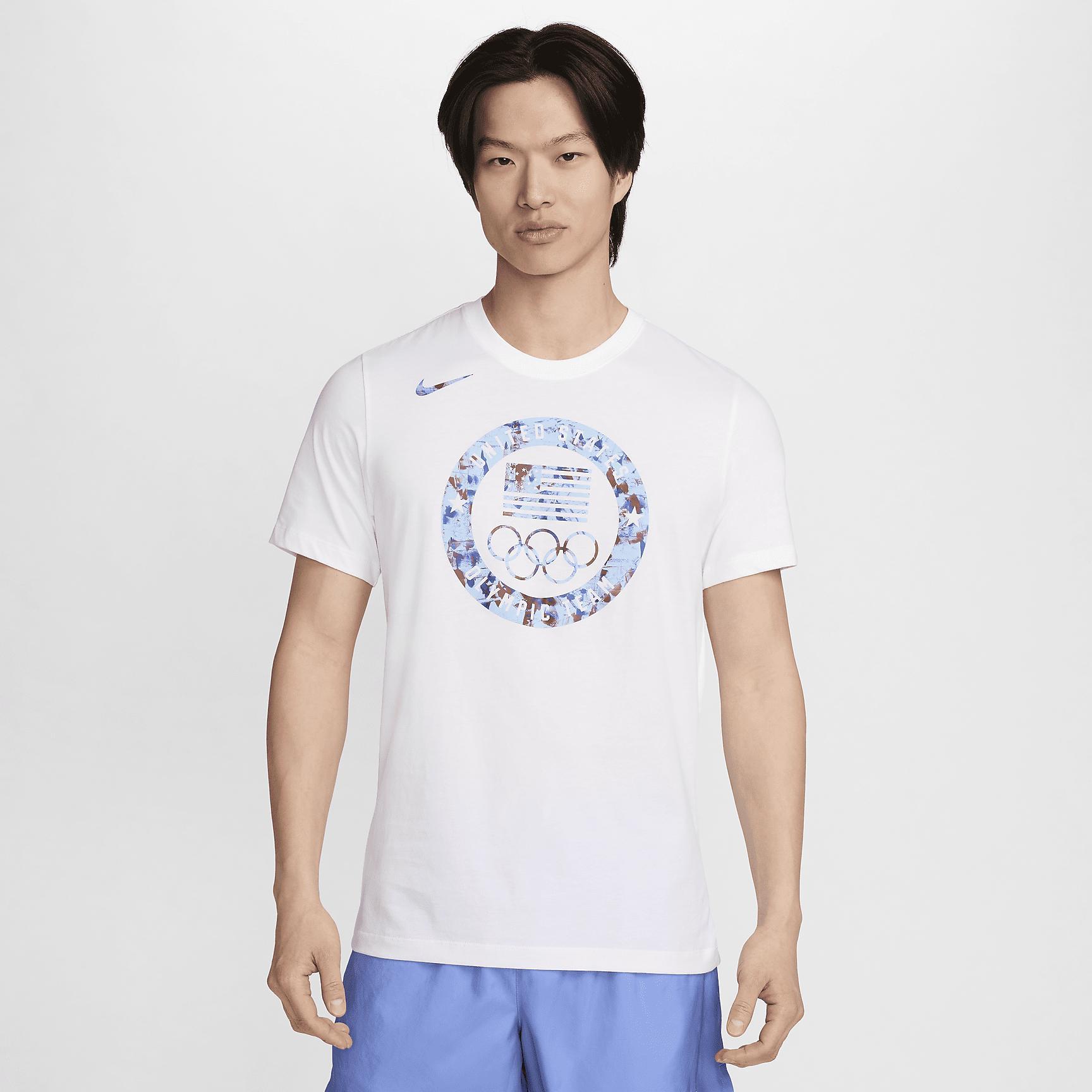 Team USA Essential Men's Nike T-Shirt Product Image