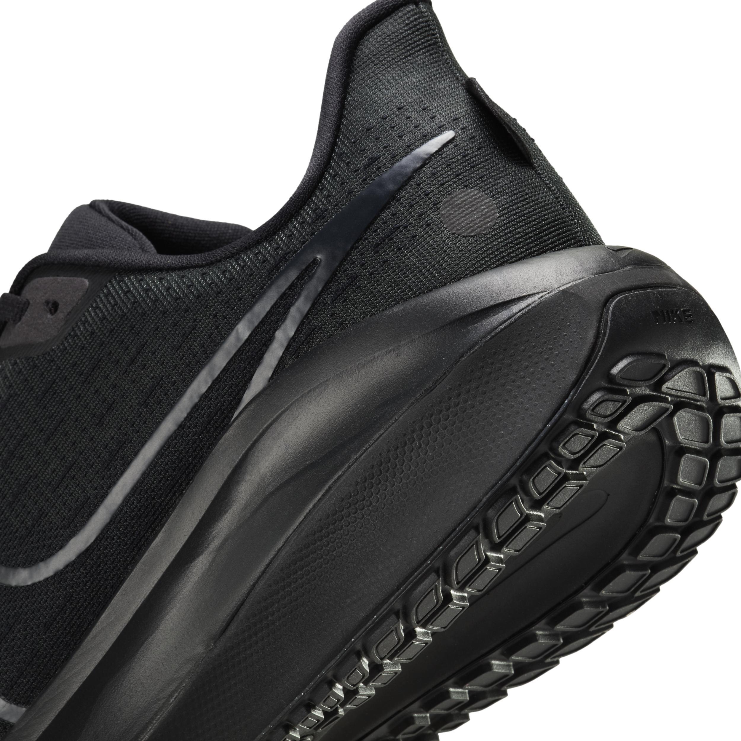 Nike Mens Nike Vomero 17 - Mens Running Shoes Product Image
