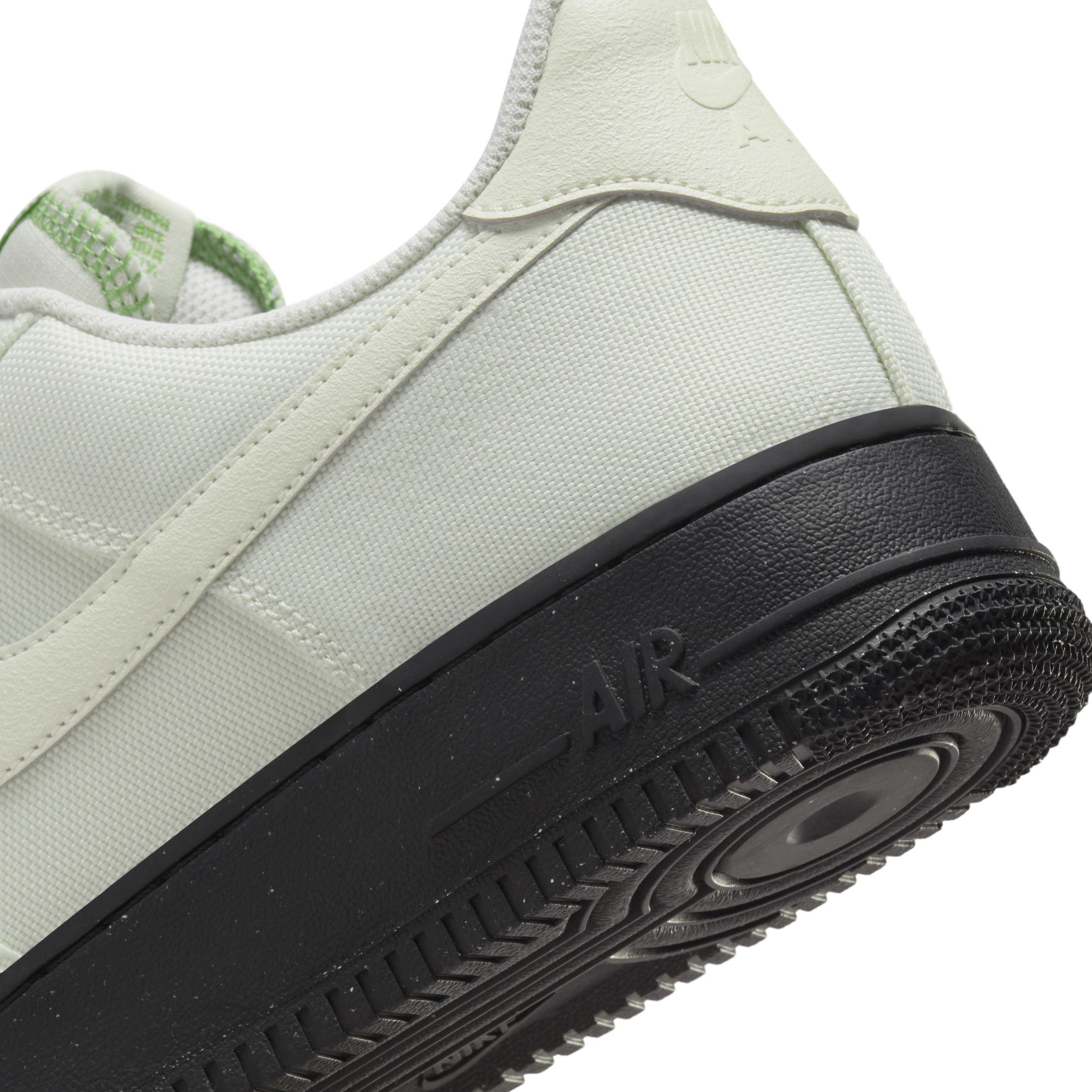 Nike Mens Nike Air Force 1 07 LV8 EMB - Mens Basketball Shoes Product Image