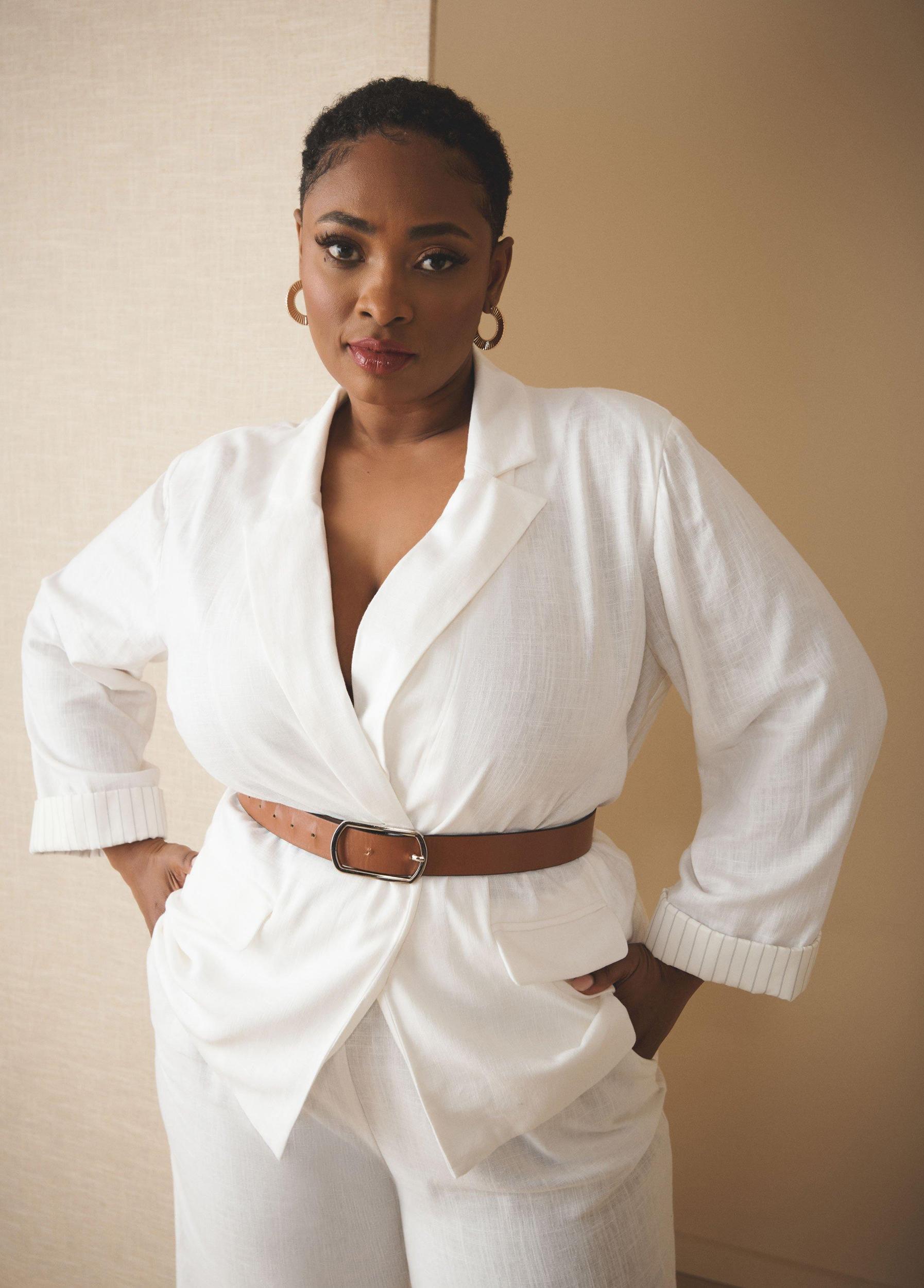 Roll Sleeved Linen Blend Blazer Product Image