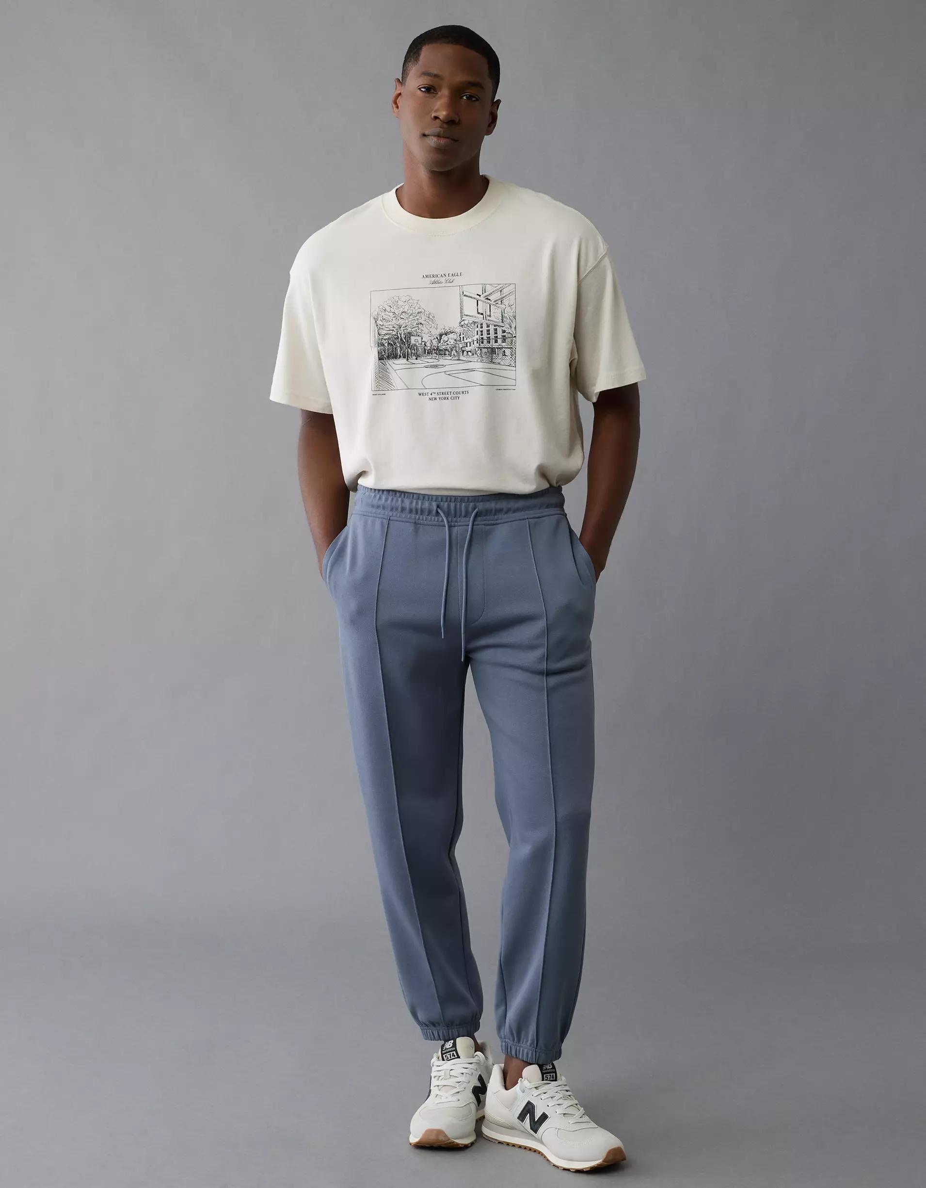 AE Boxy Logo Graphic T-Shirt Product Image