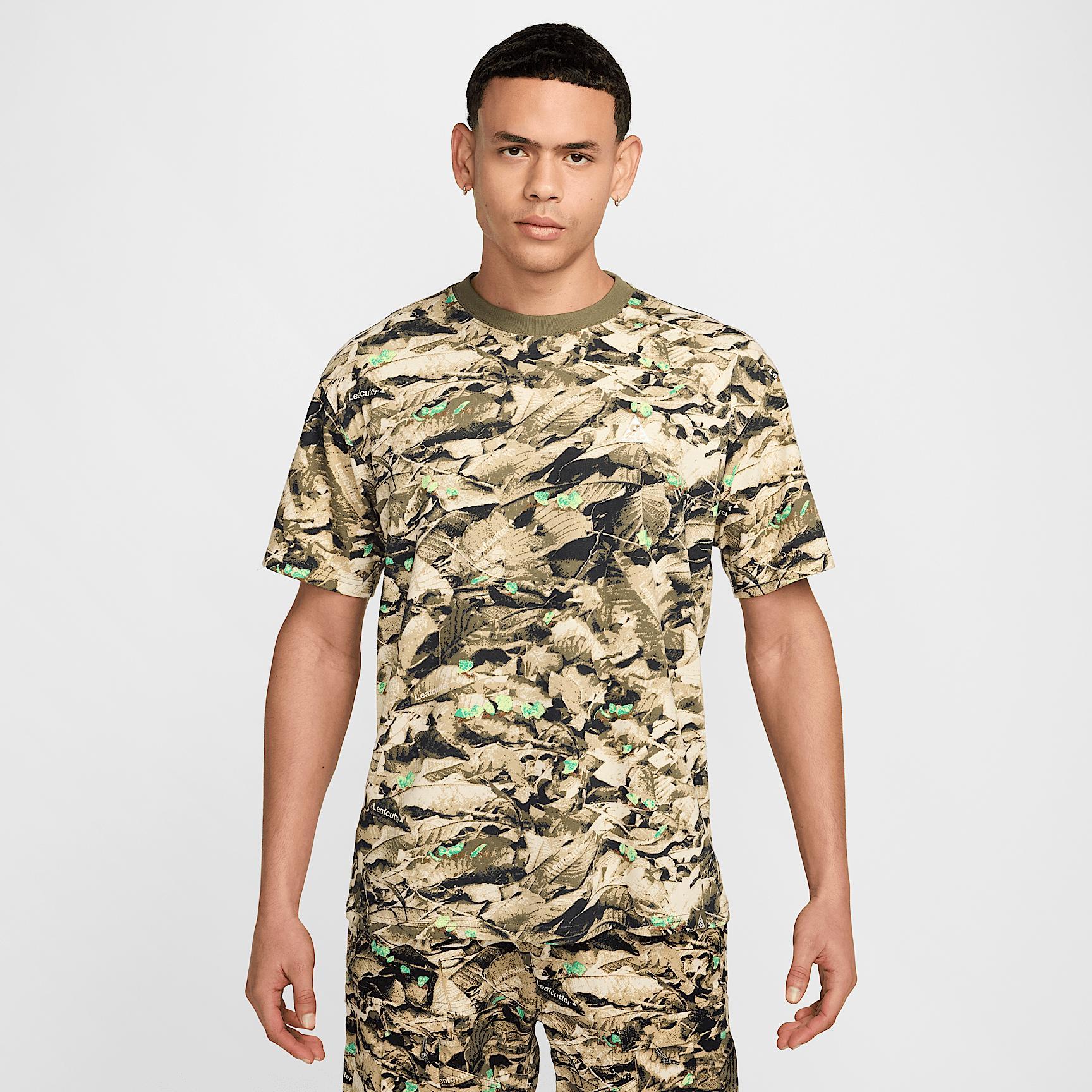 Nike ACG Men's Dri-FIT T-Shirt Product Image