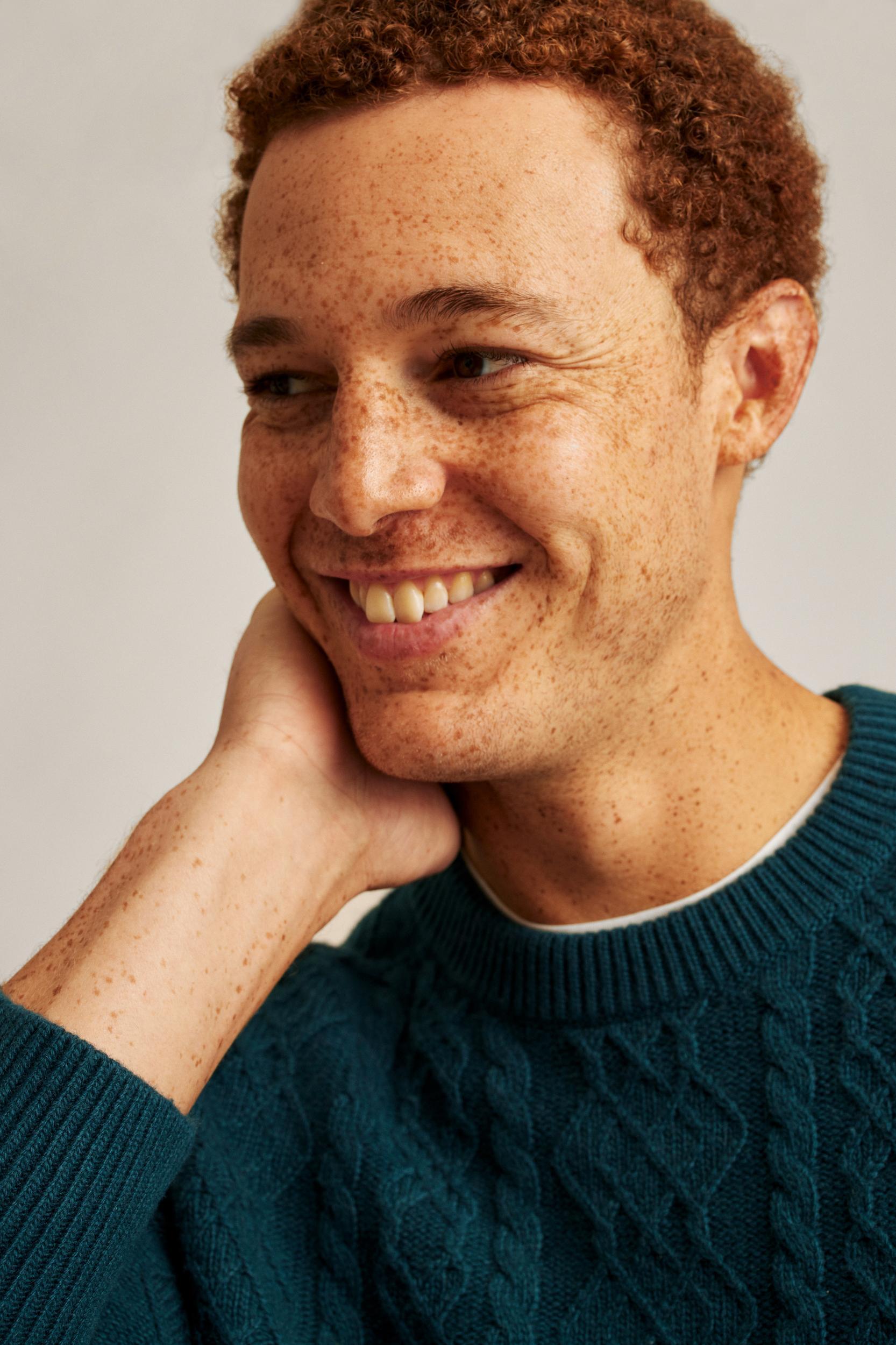 Midweight Cable Crew Neck Sweater Product Image