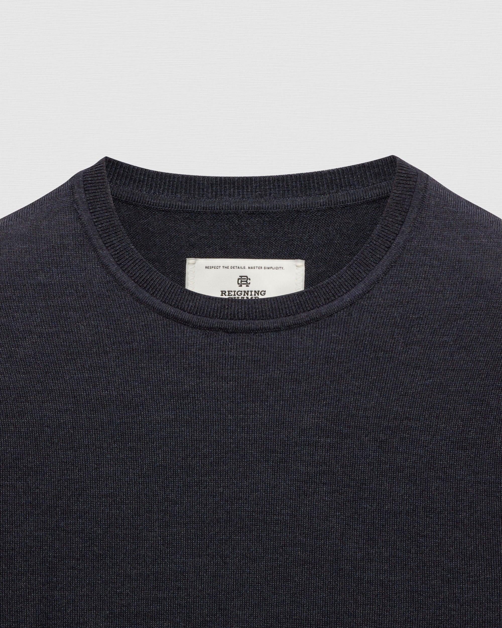 Lightweight Merino Harry Crewneck Male Product Image