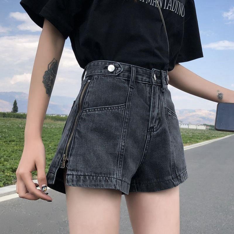 High Waist Lettering Print Zip-Detail Wide-Leg Denim Shorts Product Image