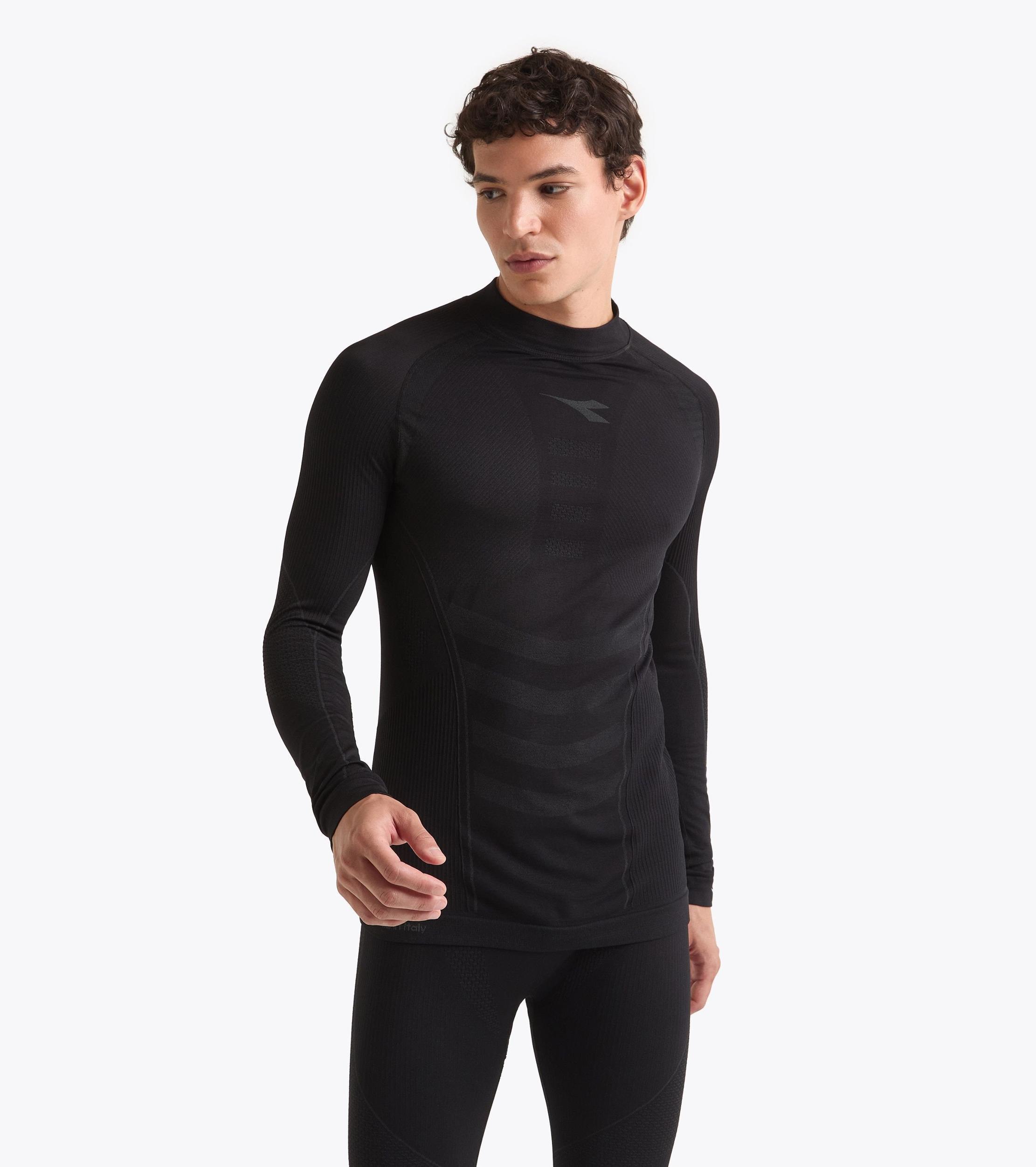 LS TURTLE NECK STRATOZERO Product Image
