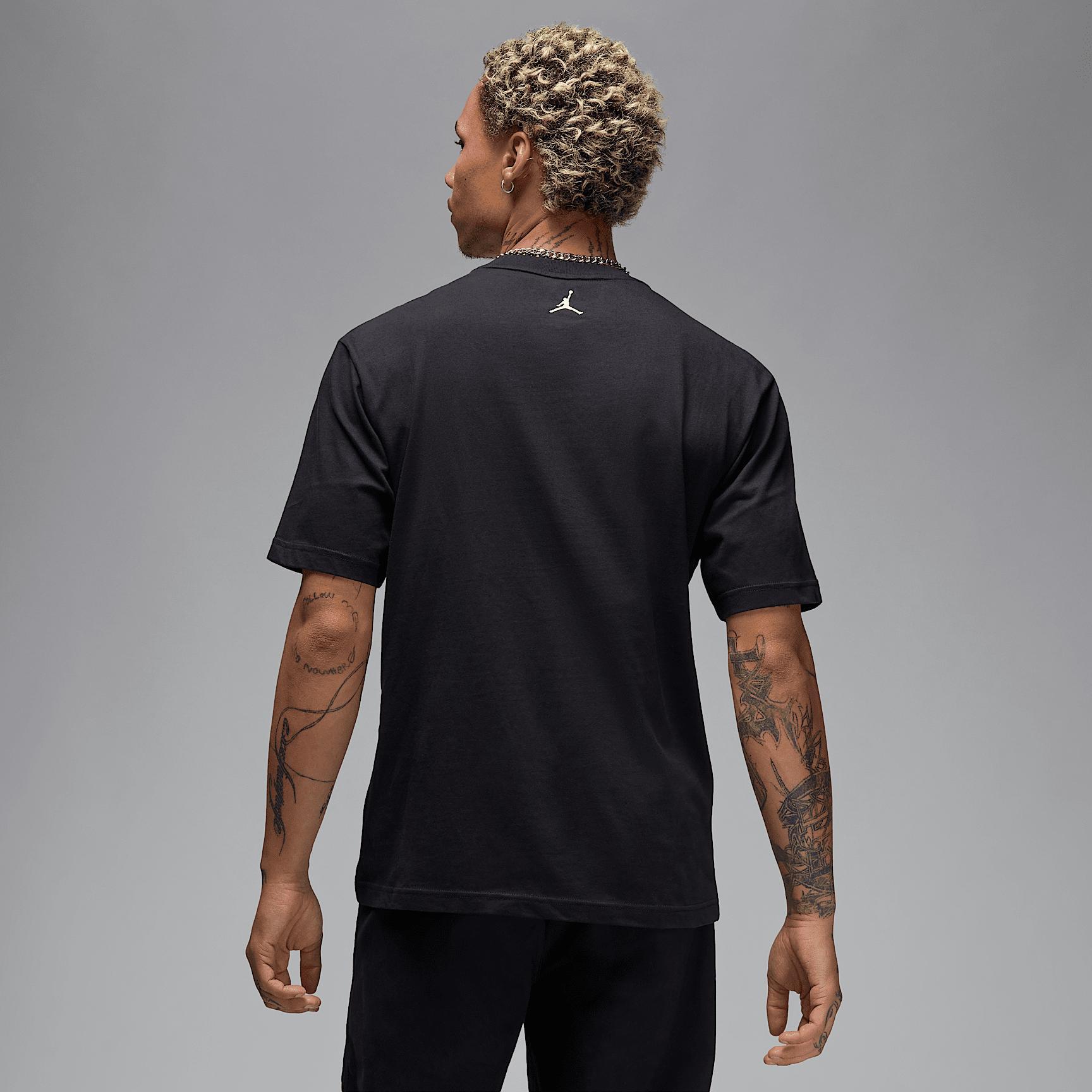 Jordan Sport Men's Dri-FIT T-Shirt Product Image