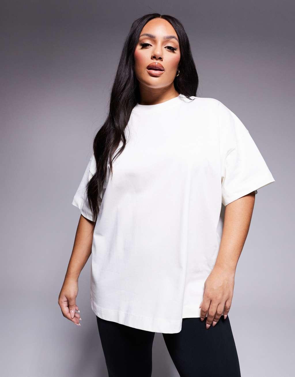 4505 Curve Icon back print boxy heavyweight cotton t-shirt with quick dry finish in off white  Product Image