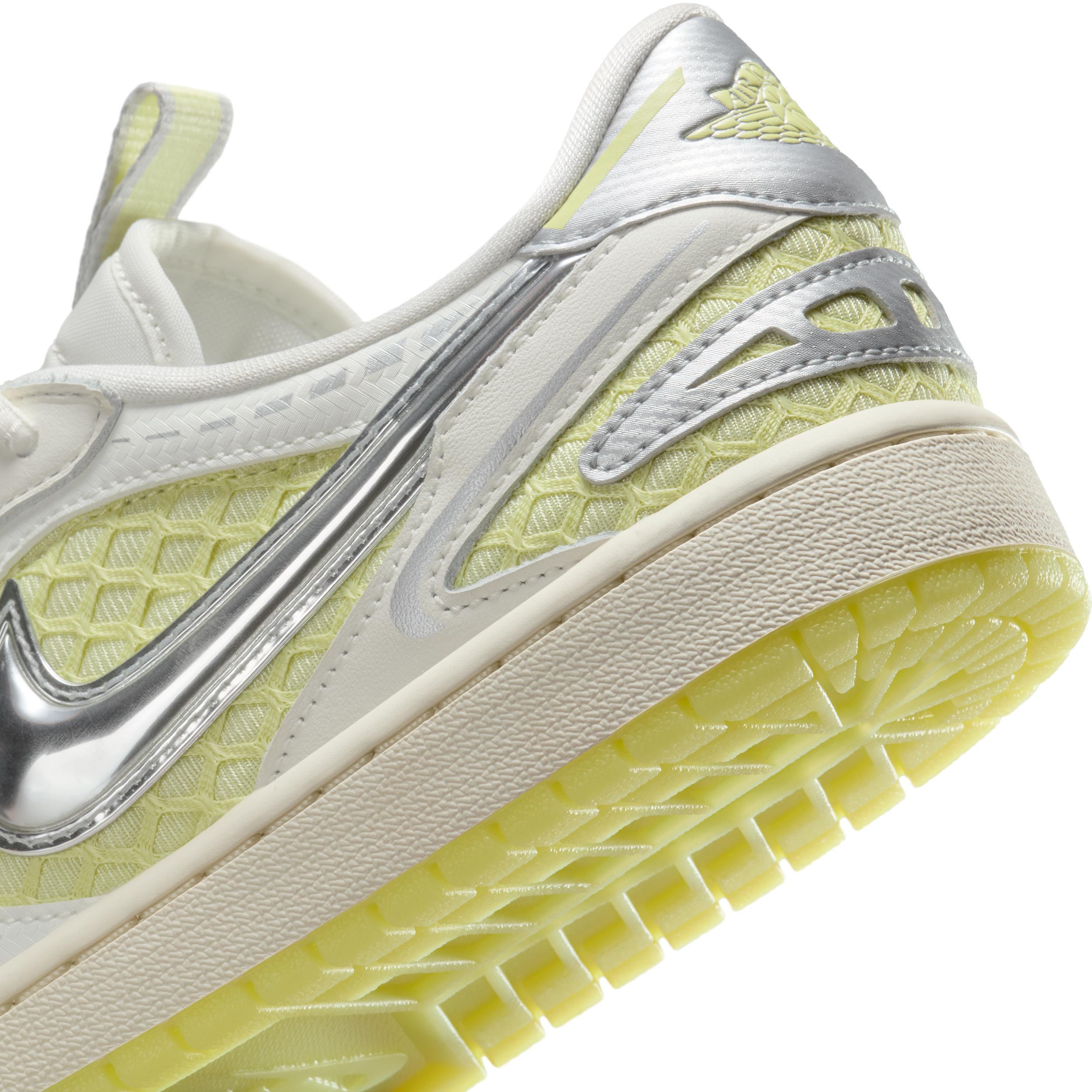 Women's Air Jordan 1 Low Method of Make Shoes Product Image