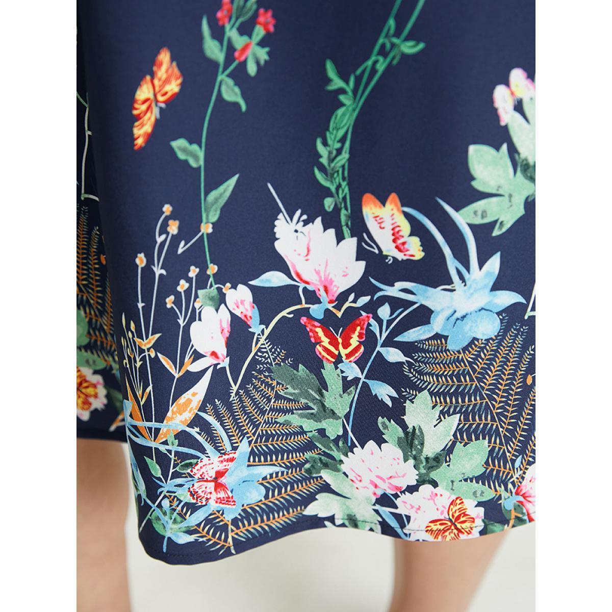 Plus Size Butterfly & Floral Round Neck Print Pocket Knee Dress Indigo Women Vacation Pocket Round Neck Short sleeve Curvy Knee Dress BloomChic 10/M Product Image